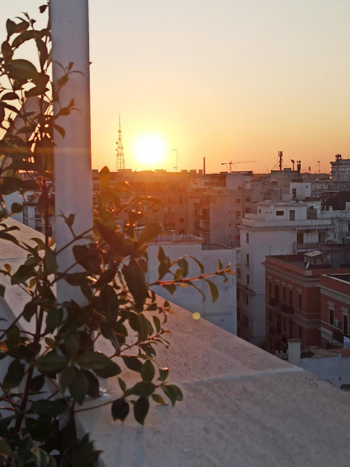 Attic8 Daire Bari Dış mekan fotoğraf